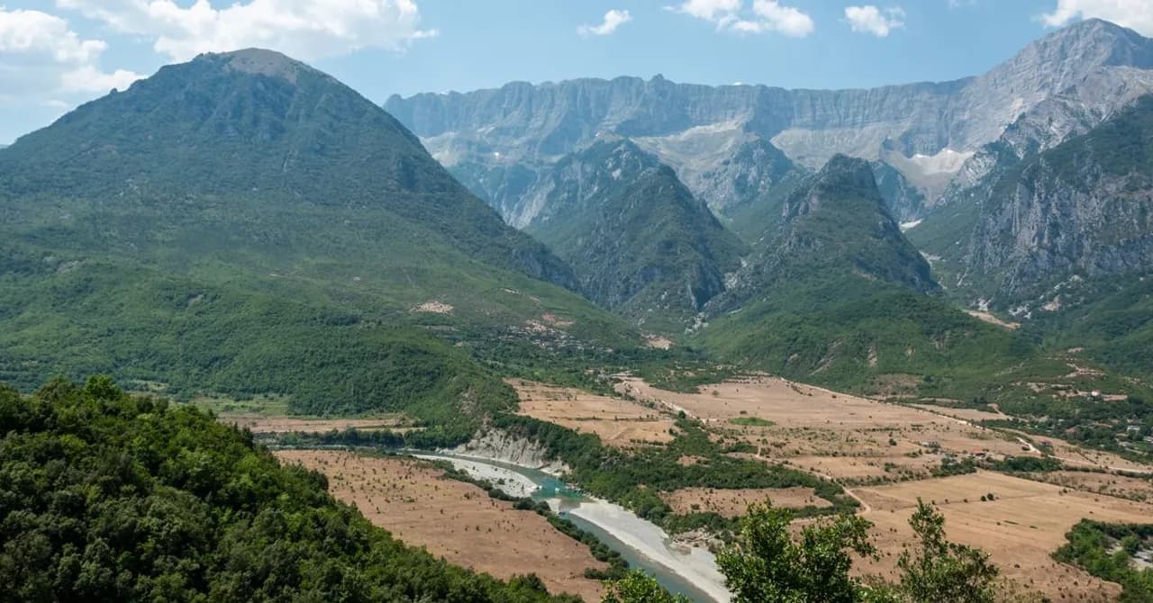Albanien — Reise-eSIM-Tarife und lokale Datenabdeckung entdecken