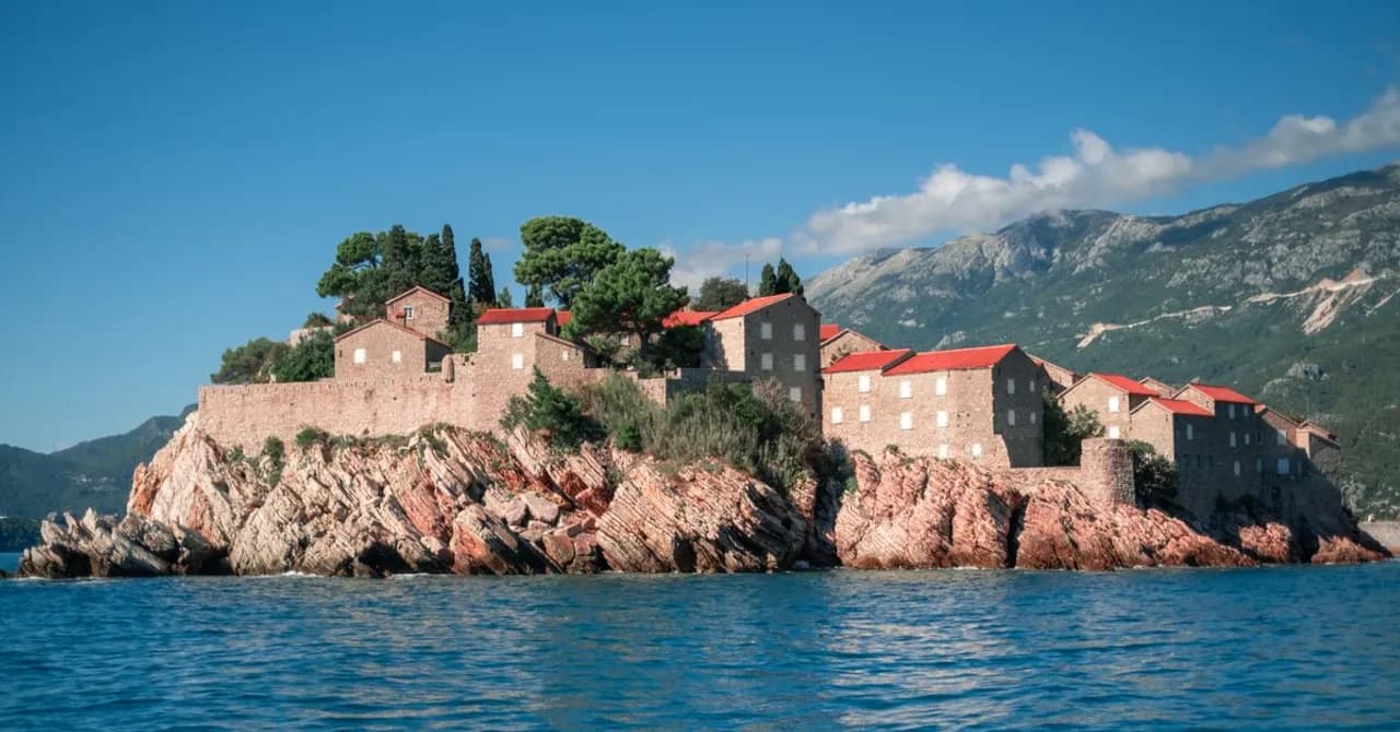 Montenegro — Reise-eSIM-Tarife und lokale Datenabdeckung entdecken