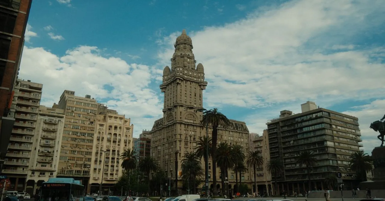 Uruguay — Reise-eSIM-Tarife und lokale Datenabdeckung entdecken