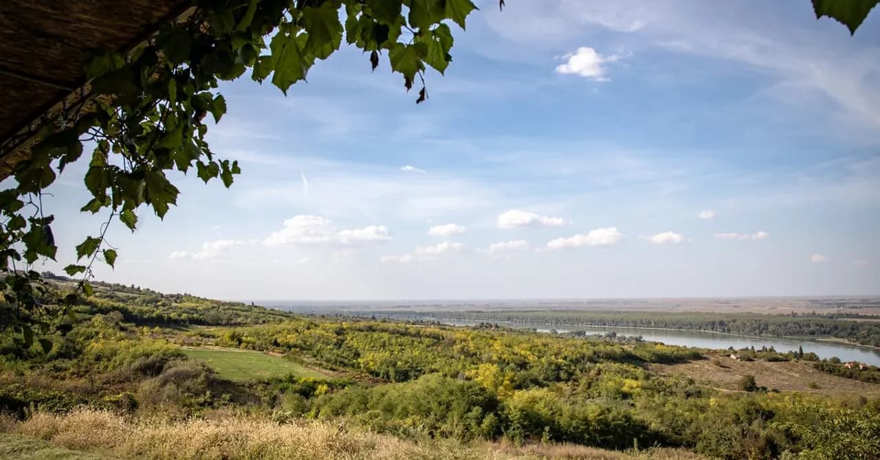 La mejor eSIM para Moldavia: cobertura desde Chișinău hasta el país del vino: guía de viaje (Europa)