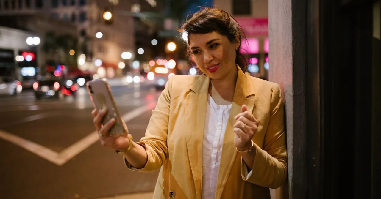Ligação de WhatsApp funciona no exterior? Os países que bloqueiam chamadas pela internet: guia de viagem Dicas