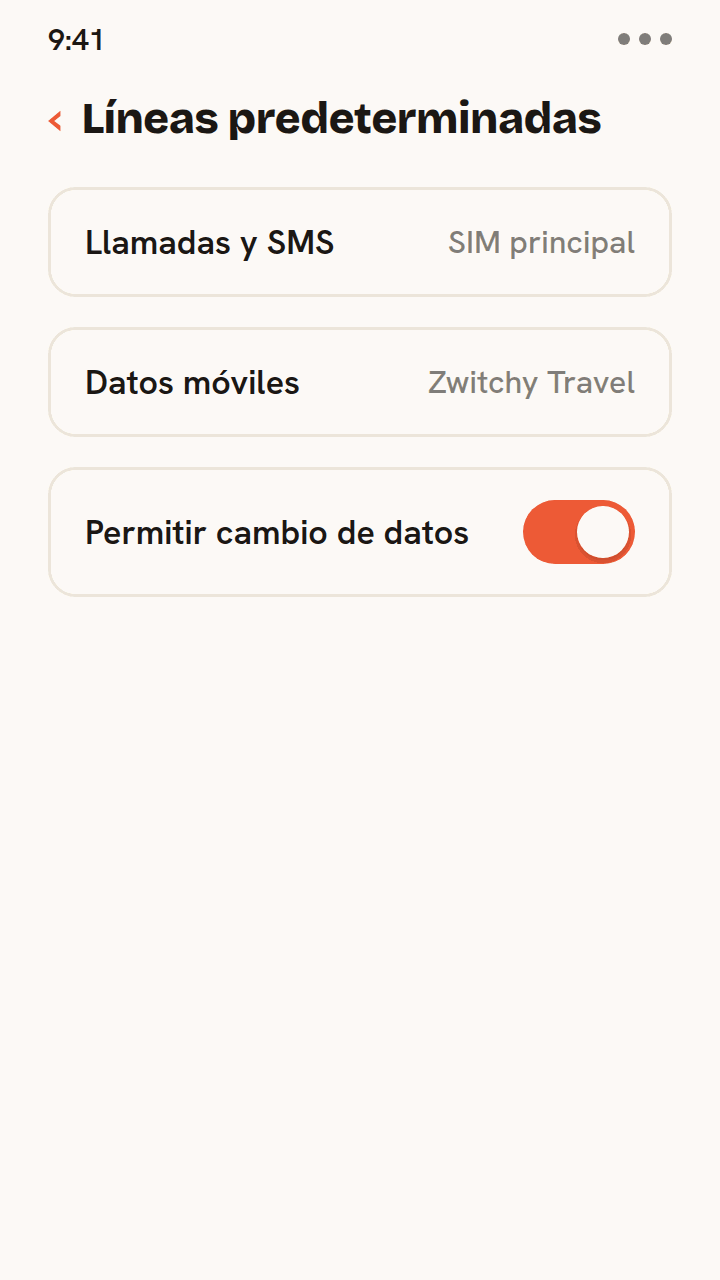 Animación de los ajustes de línea de doble SIM para viajar: las llamadas y los SMS se quedan en la SIM principal, los datos móviles pasan a la eSIM Zwitchy Travel y se desactiva Permitir cambio de datos.