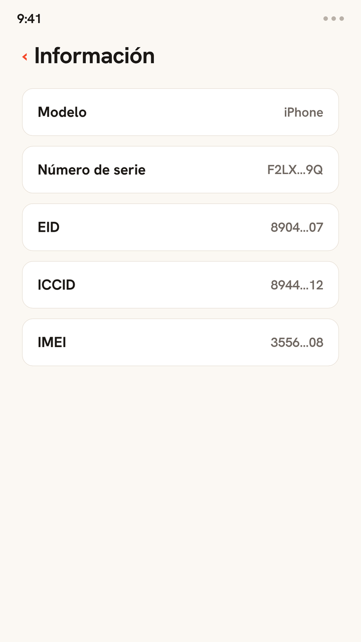 Animación de la pantalla Información de un iPhone donde se resaltan y copian las filas EID y luego ICCID, mostrando dónde encontrar estos identificadores de eSIM en tu teléfono.