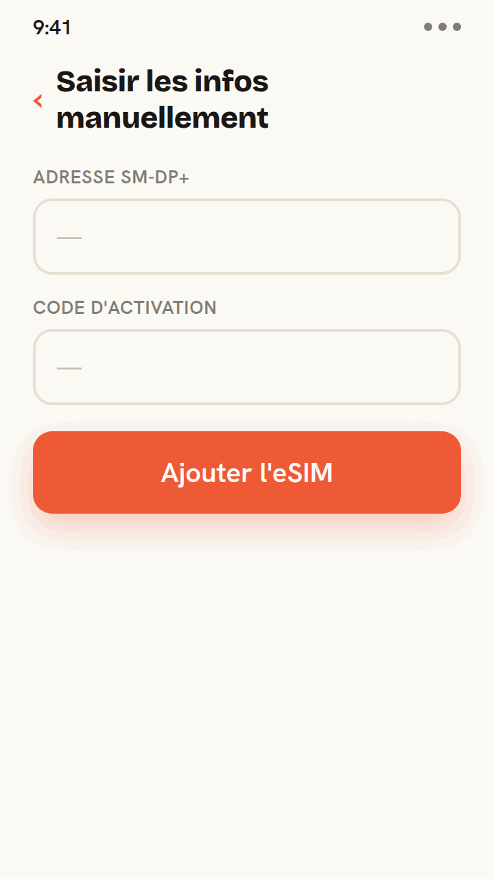 Tutoriel animé pour installer une eSIM Zwitchy sans QR code : saisis l'adresse SM-DP+ et le code d'activation de ton e-mail Zwitchy dans les champs manuels, touche Ajouter l'eSIM, et l'eSIM s'installe avec une confirmation de réussite.